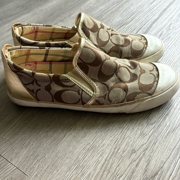 Coach Slip Ons - Picture 3 of 7